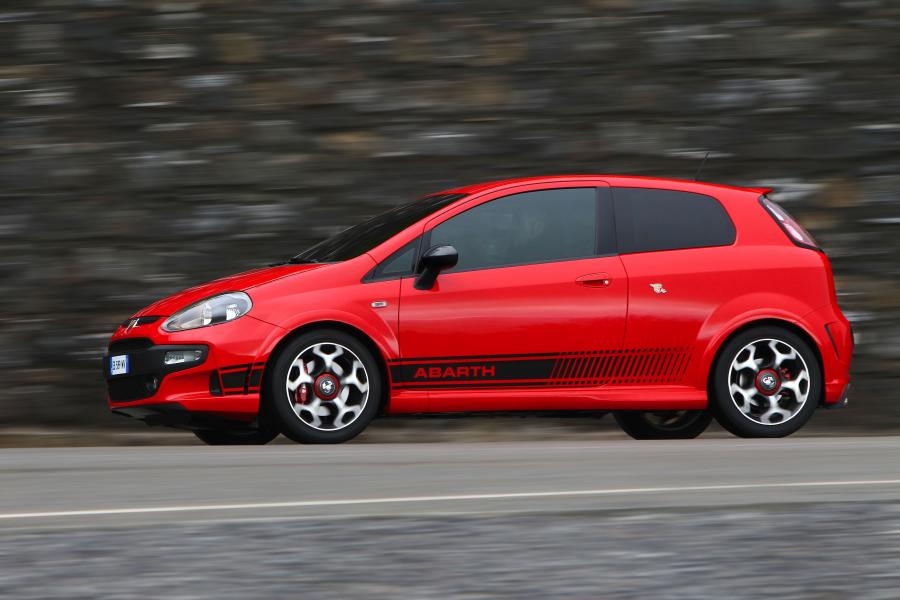  Abarth Punto Evo (199) 2010 года  (фото 42 из 57)